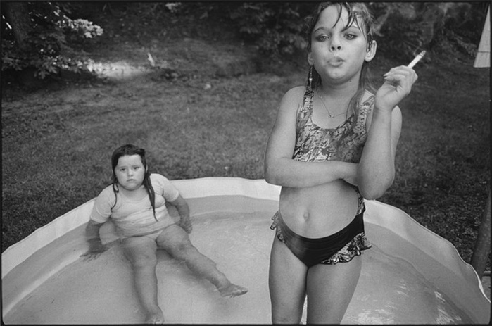 Amy and her cousin Amanda, (1990), Mary ellen Mark