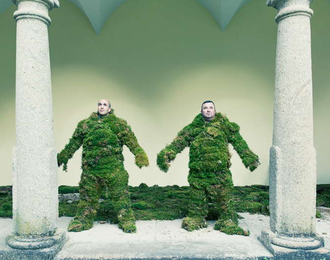 Two men dressed in moss. The Moss Men of Bejar.