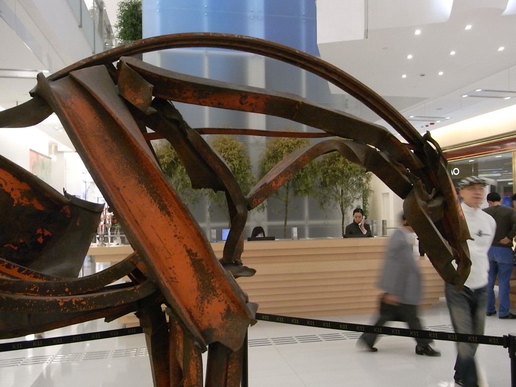 Deborah Butterfield sculpture in K11 mall