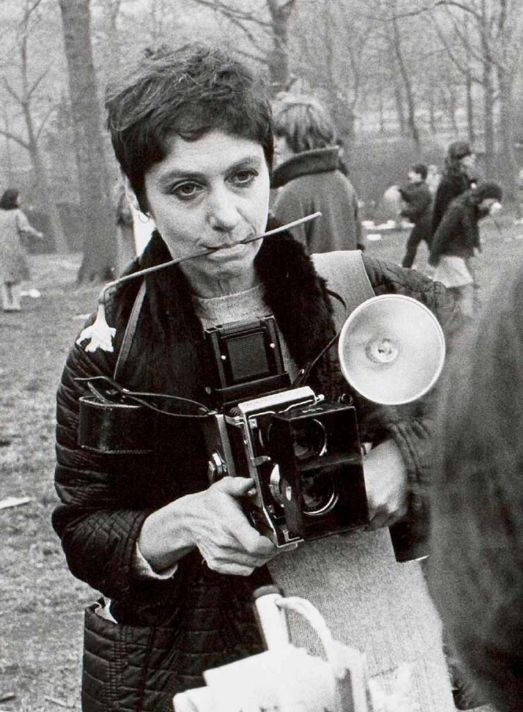 Diane-Arbus-in-Central-Park-1969-by-Garry-Winogrand